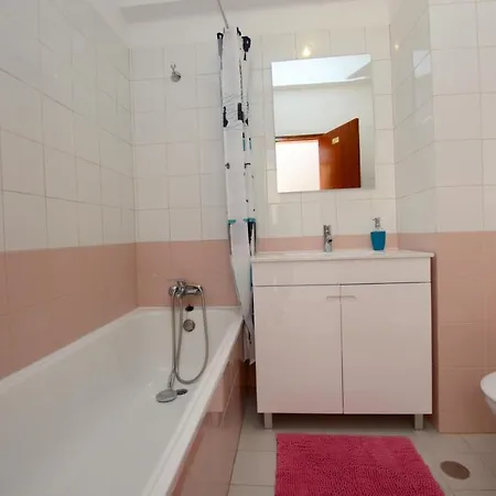 Apartment Casa Nau C